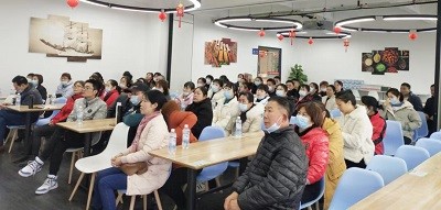 長(cháng)沙華逸府2022年第三期新入職員工培訓